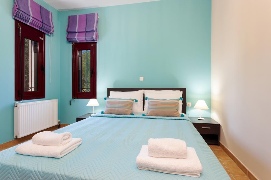 Evalexia Villa - Luxury Villa With Private Pool Near Laganas Perfect For Groups By Villa Mana Gers Kalamákion 외부 사진